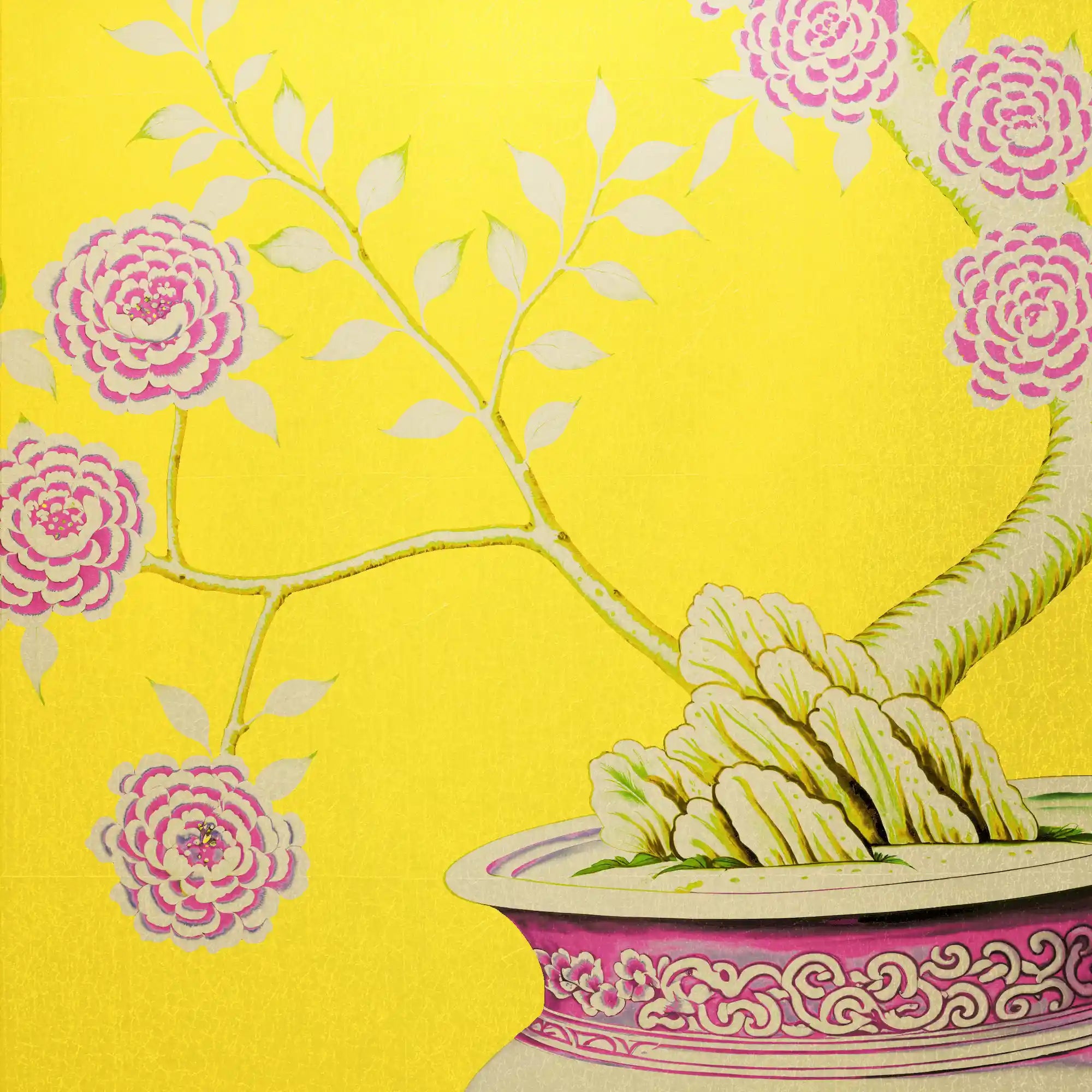 明亮的金色花朵金属叶中国风墙纸特写，凸显精细的金属反光。