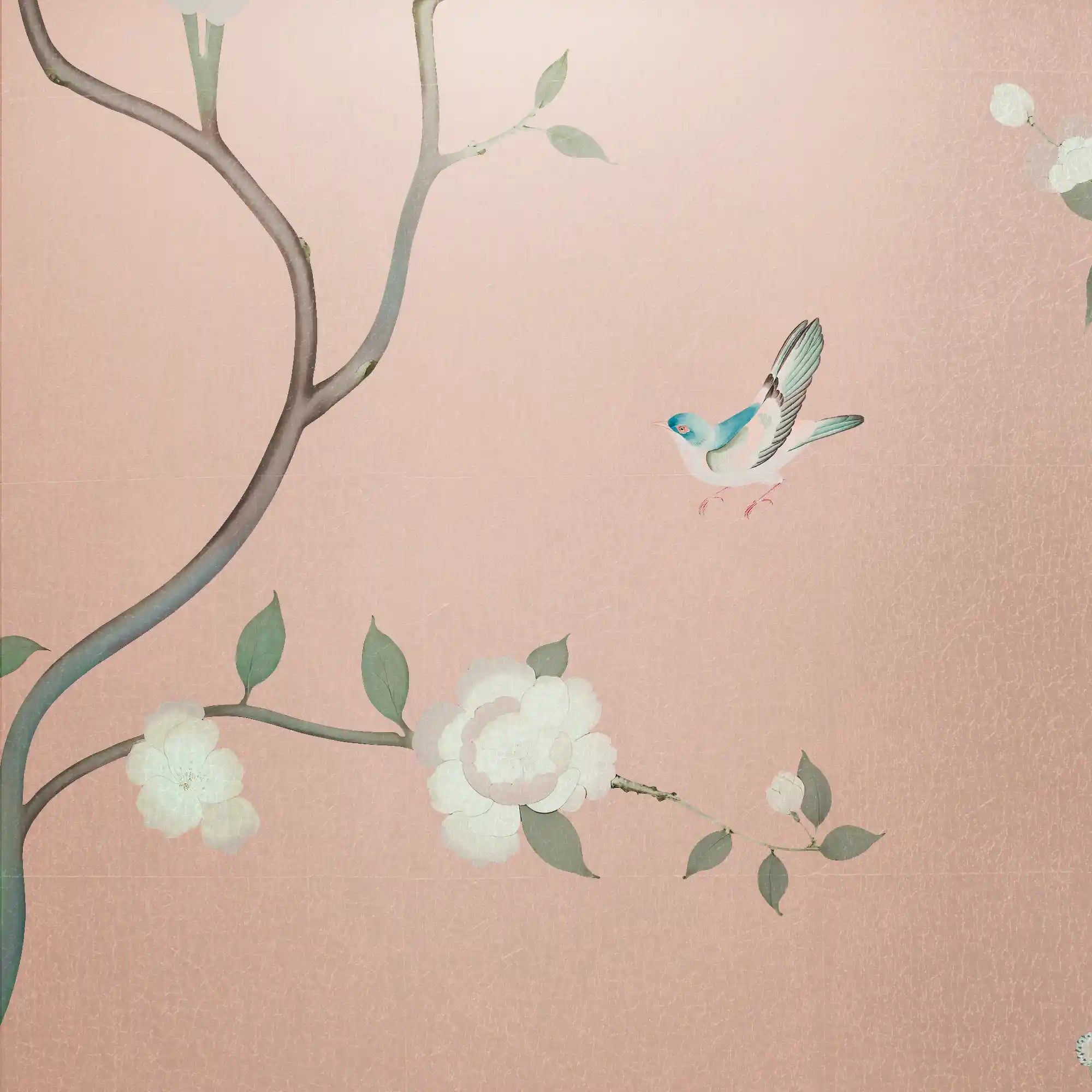 梦幻般的粉桃色金属叶中国风墙纸，质地柔软，闪耀着优雅的花朵光泽。