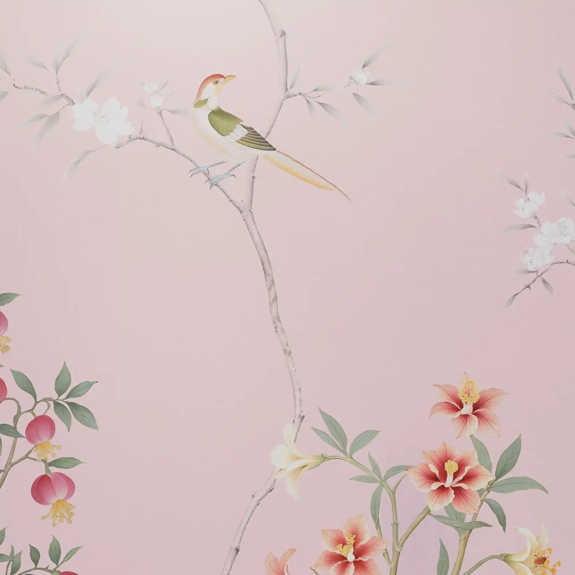 粉色花卉墙纸特写，展现出柔和的笔触和粉色魅力。