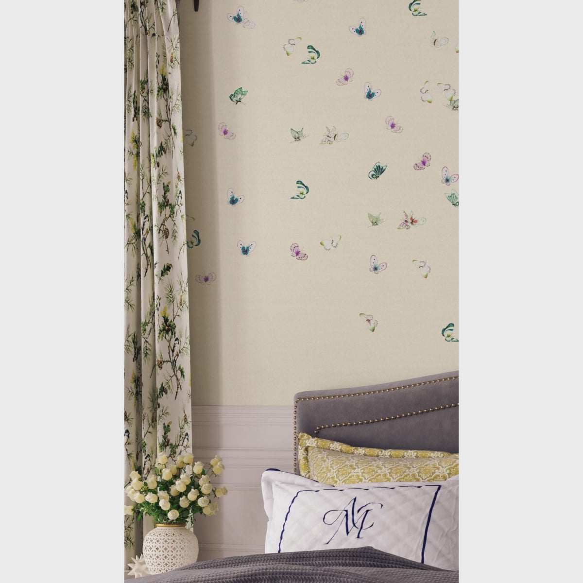 SI-051 Butterfly World