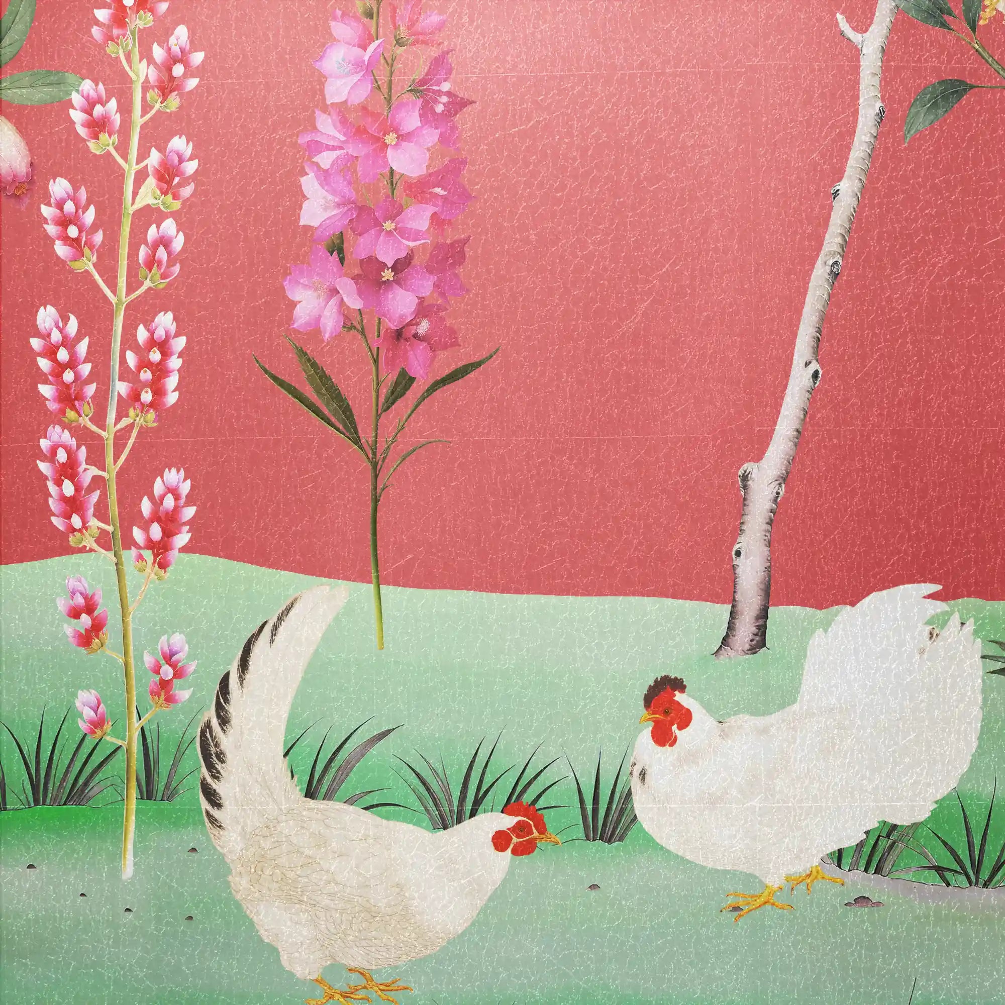 红色金属花叶墙纸特写，显示出优雅的金色亮点。